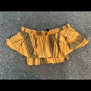 Windsor strapless off the shoulder top